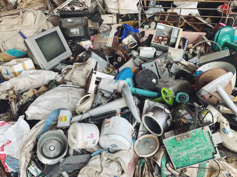 How Businesses Can Benefit from Digital Waste