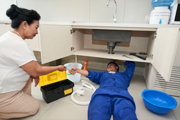 Common Reasons to Call Commercial Drain Cleaning Experts